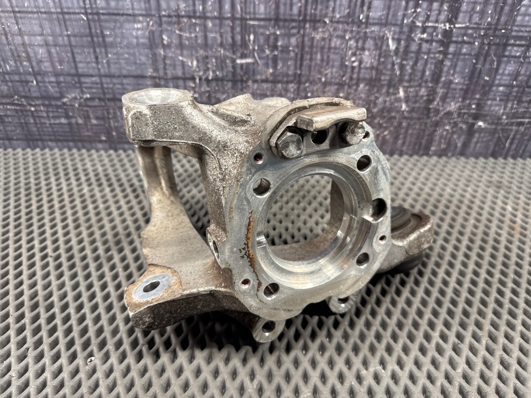 Поворотный кулак, 2512 рублей, Красноярск