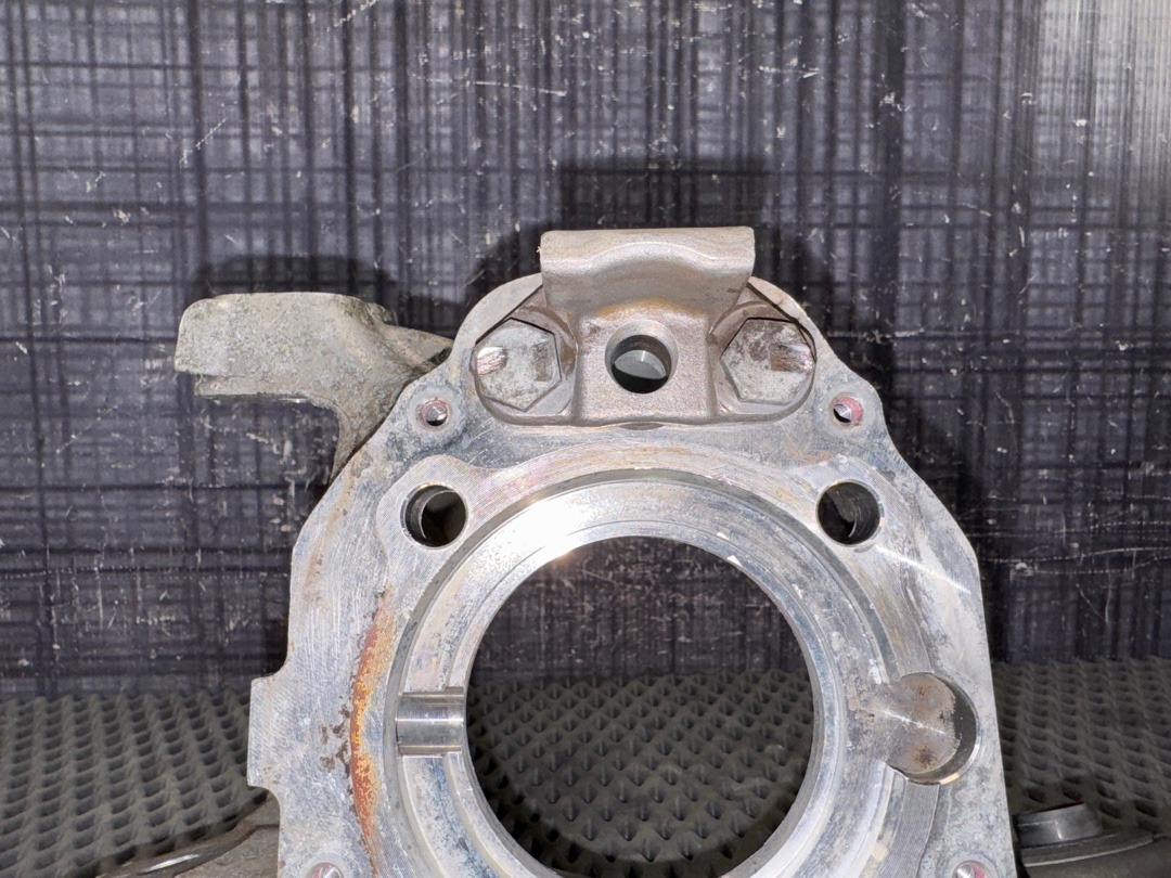 Поворотный кулак, 2512 рублей, Красноярск