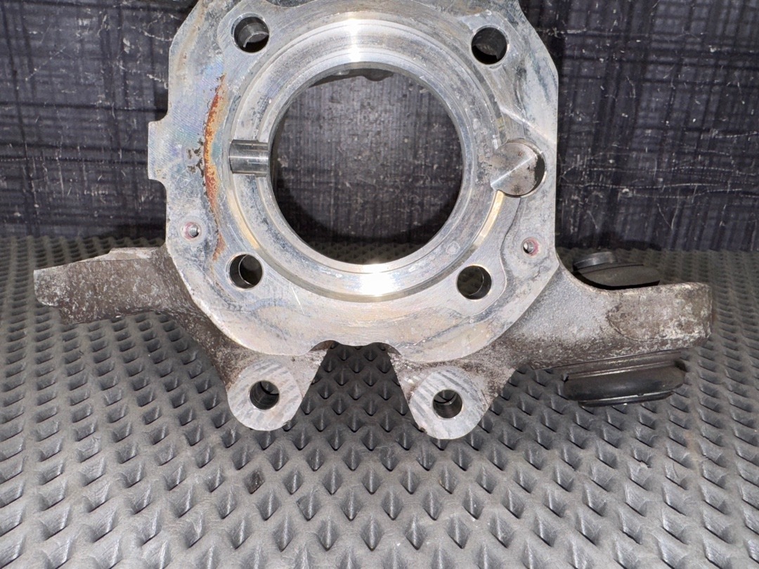 Поворотный кулак, 2512 рублей, Красноярск