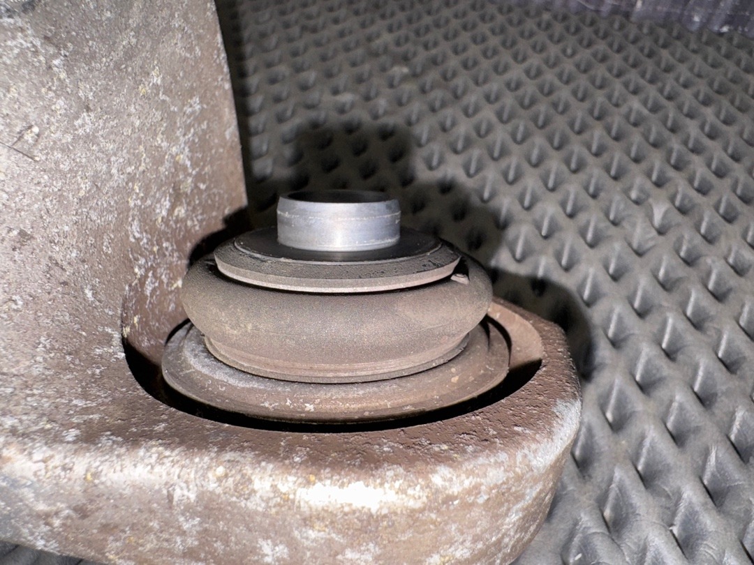 Поворотный кулак, 2512 рублей, Красноярск