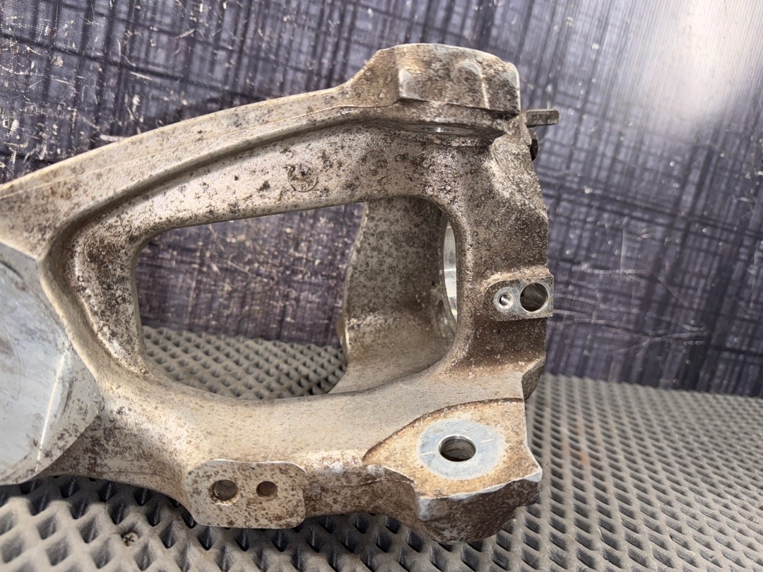 Поворотный кулак, 2512 рублей, Красноярск