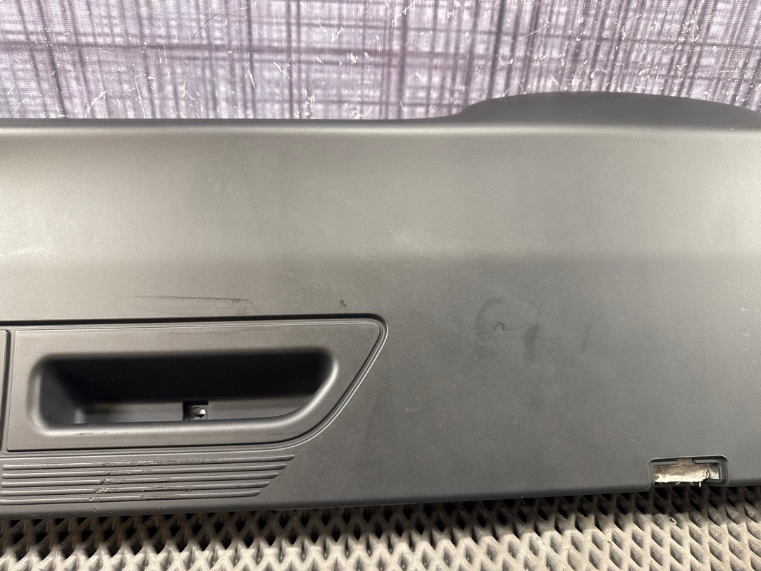 Обшивка крышки багажника, 1870 рублей, Красноярск