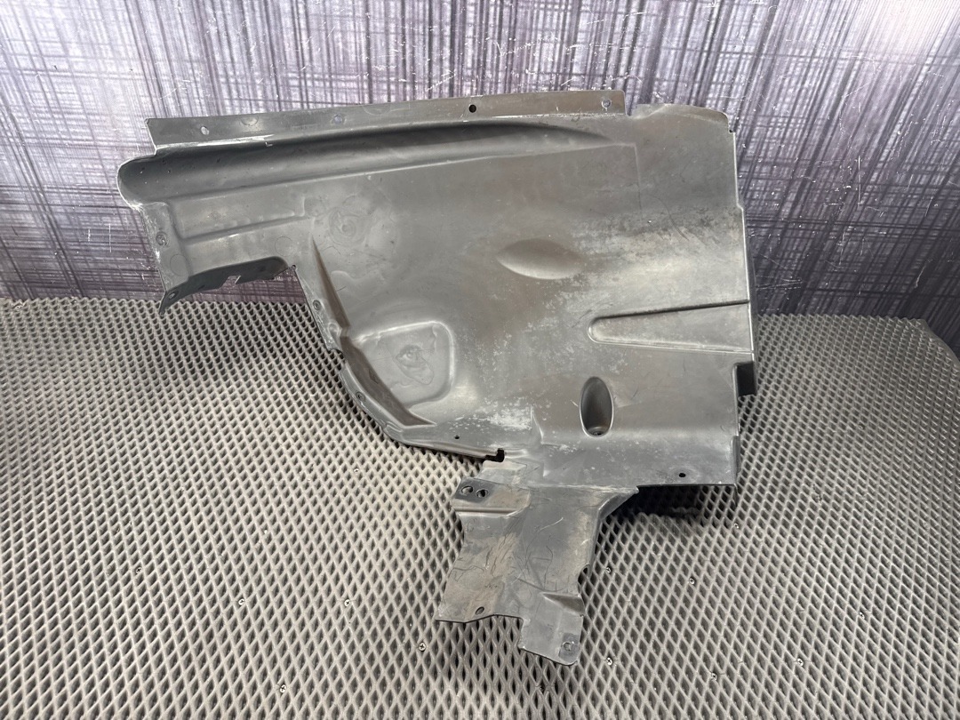 Подкрылок, 1720 рублей, Красноярск