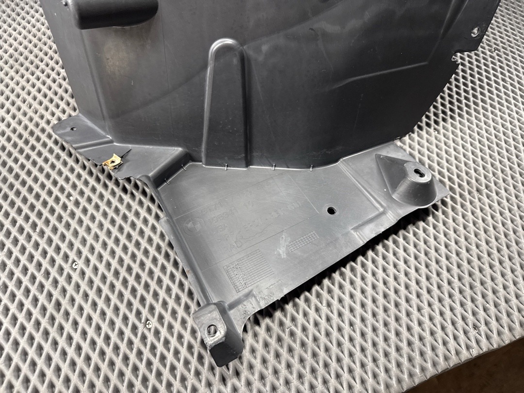 Подкрылок, 1720 рублей, Красноярск