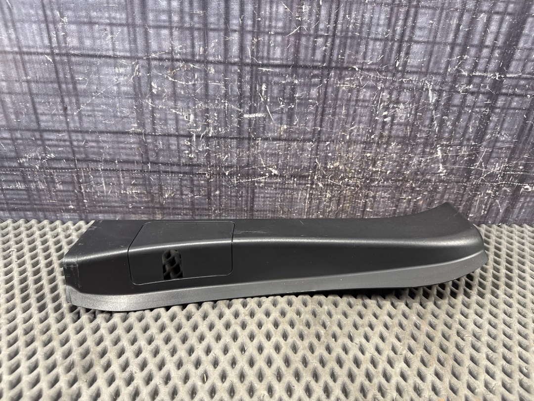 Пластик багажника, 520 рублей, Красноярск