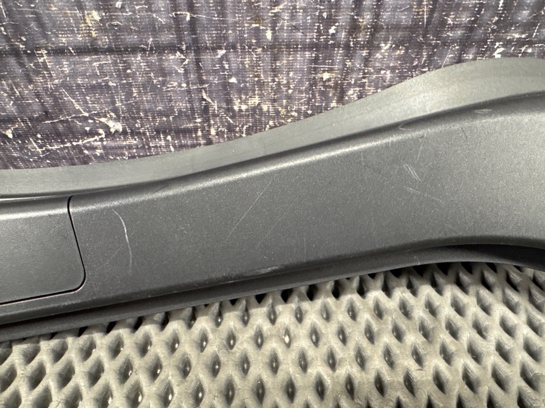 Пластик багажника, 520 рублей, Красноярск