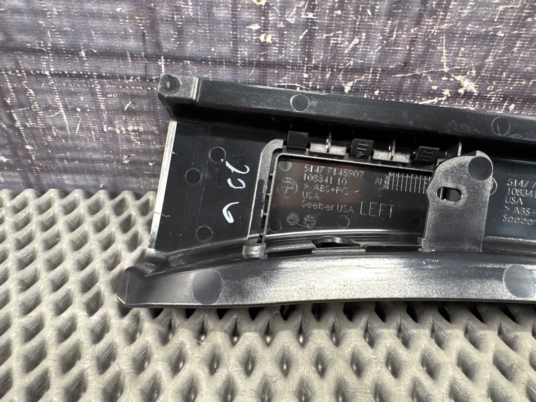 Пластик багажника, 520 рублей, Красноярск