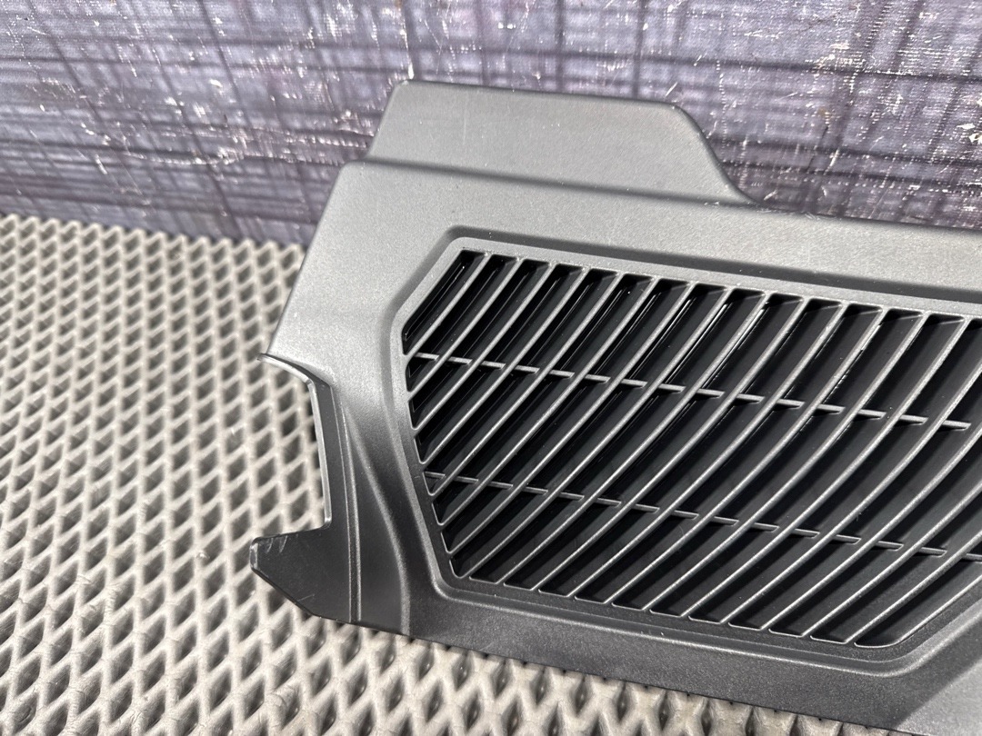 Пластик багажника, 1080 рублей, Красноярск