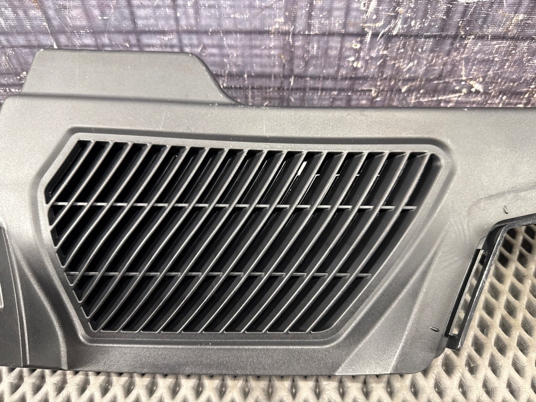 Пластик багажника, 1080 рублей, Красноярск