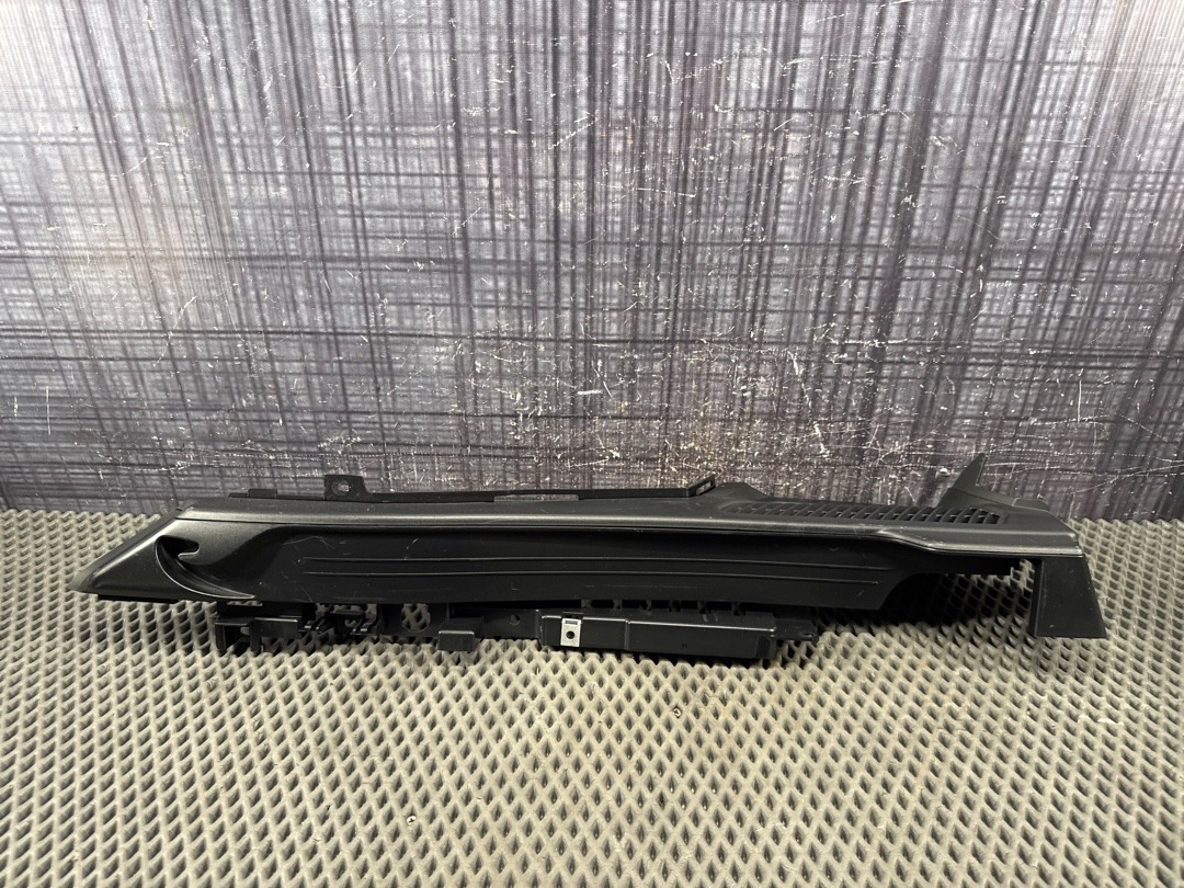 Пластик багажника, 1080 рублей, Красноярск