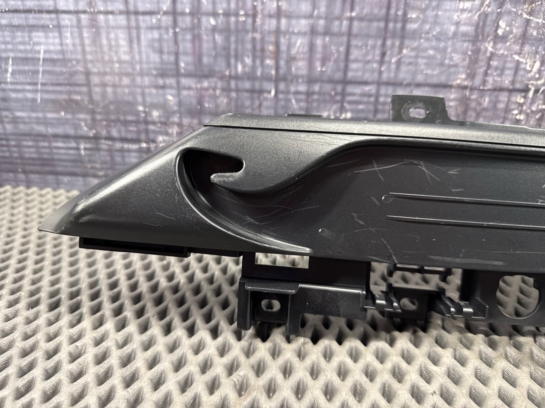 Пластик багажника, 1080 рублей, Красноярск