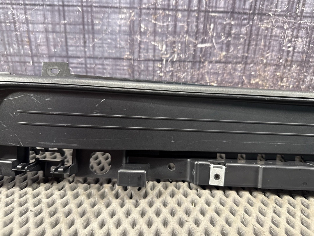 Пластик багажника, 1080 рублей, Красноярск