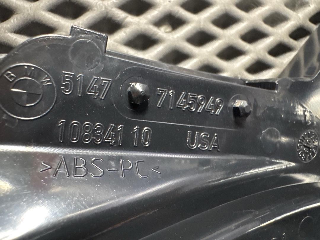 Пластик багажника, 1080 рублей, Красноярск