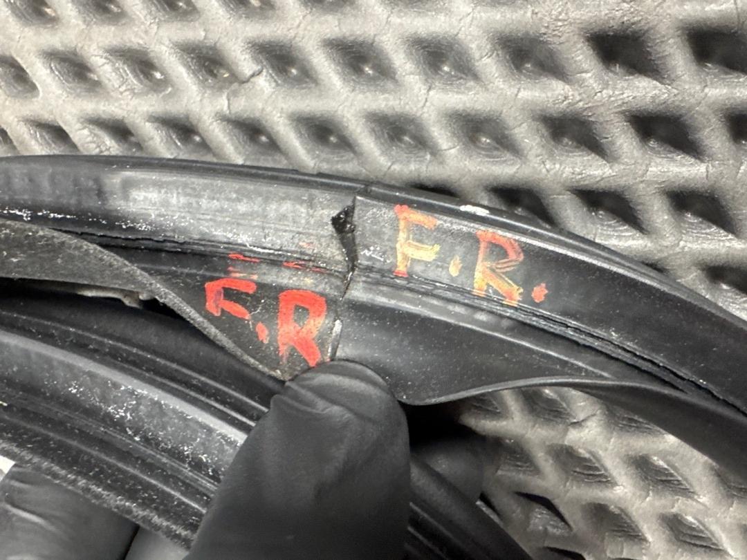 Уплотнительная резинка, 1760 рублей, Красноярск