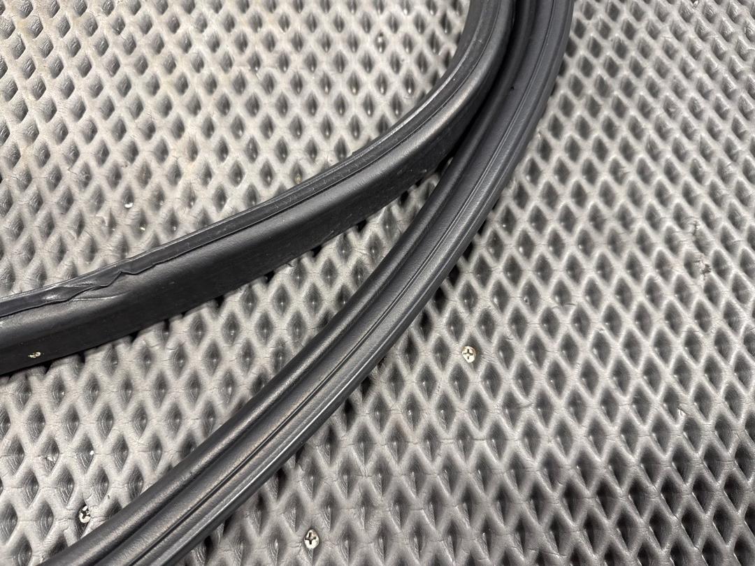 Уплотнитель крышки багажника, 1730 рублей, Красноярск