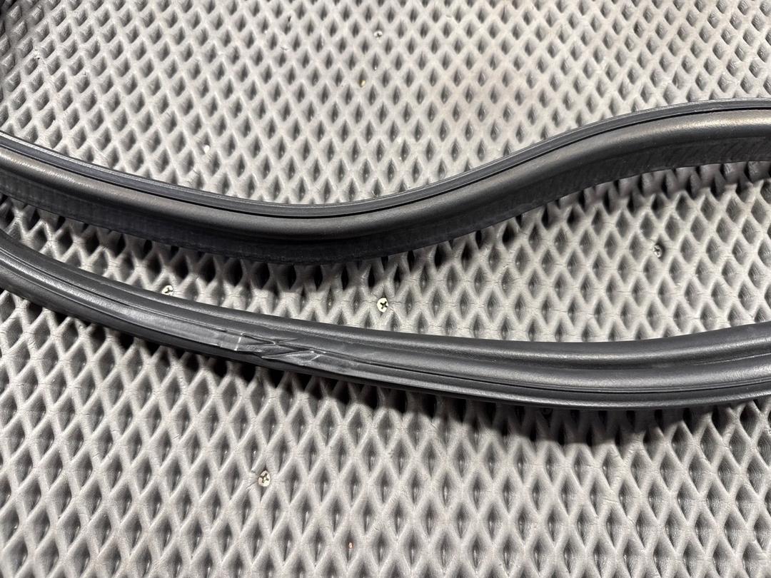 Уплотнитель крышки багажника, 1730 рублей, Красноярск