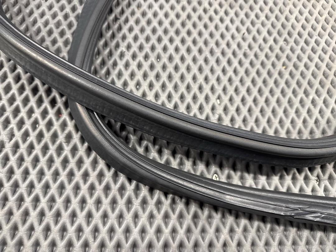 Уплотнитель крышки багажника, 1730 рублей, Красноярск