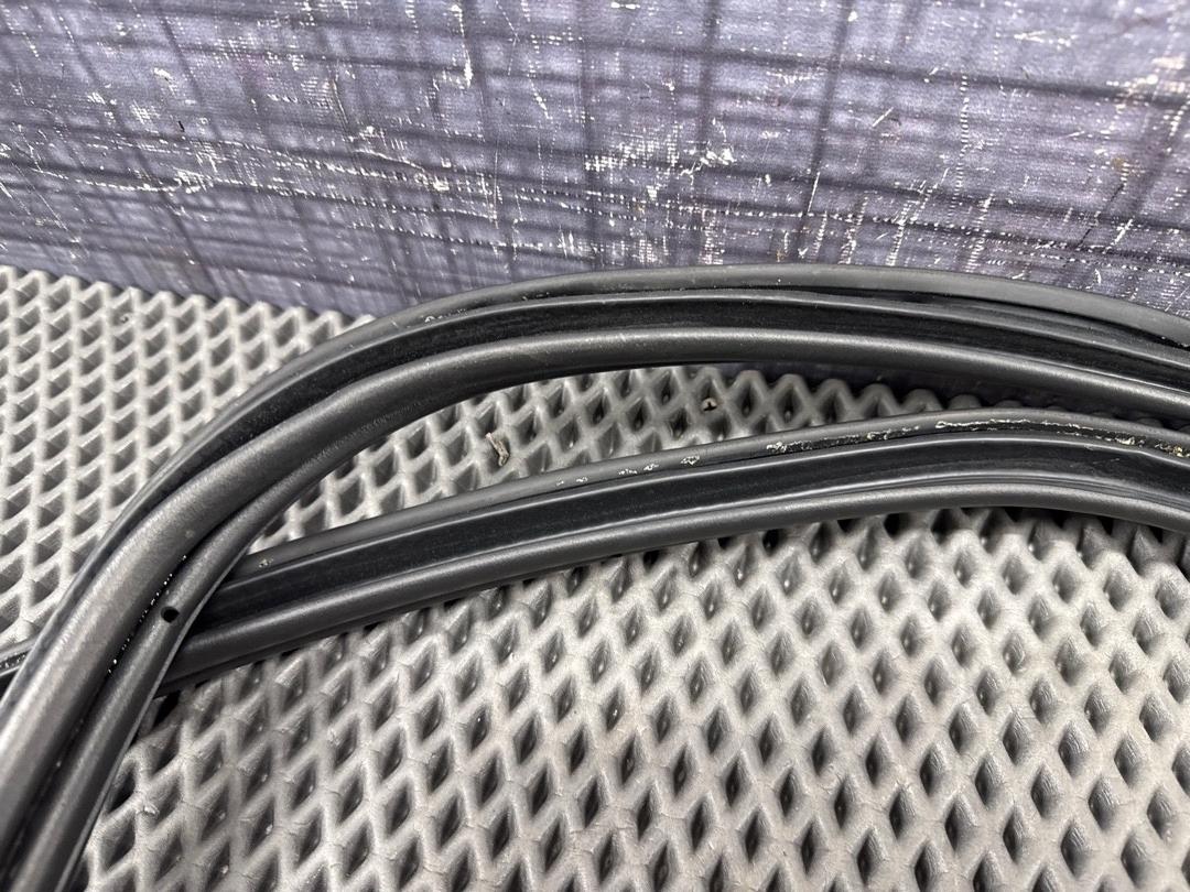 Уплотнитель крышки багажника, 1730 рублей, Красноярск