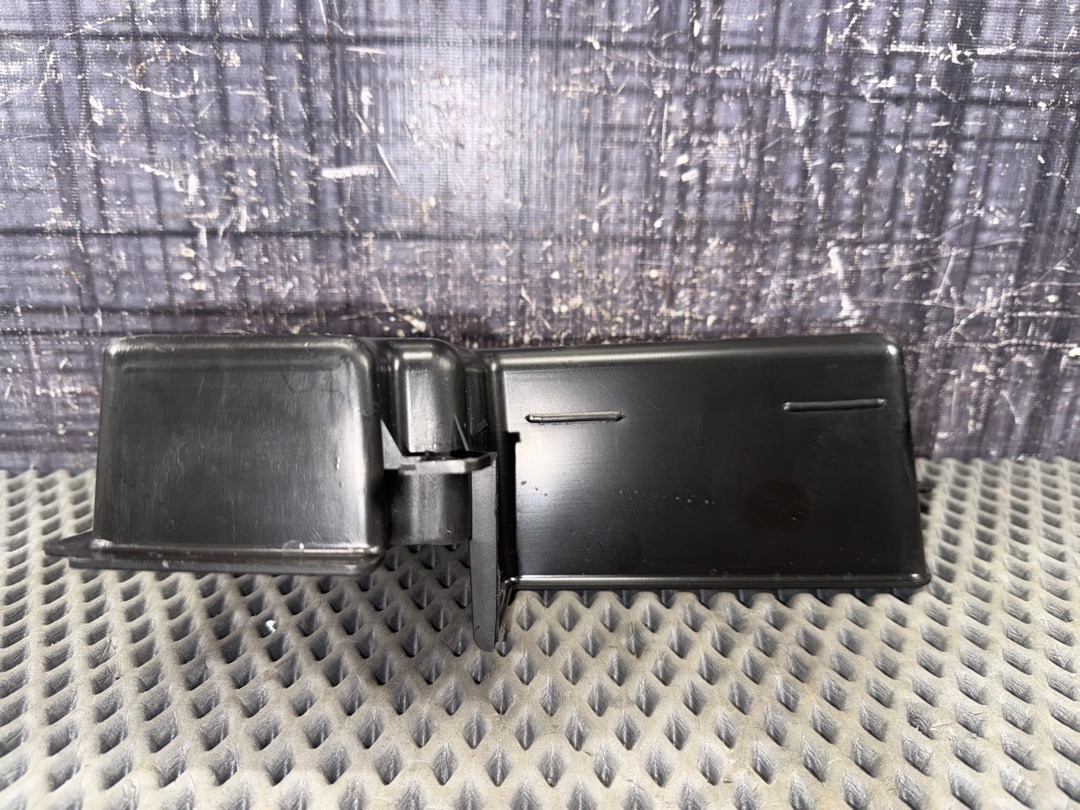 Пластик багажника, 630 рублей, Красноярск