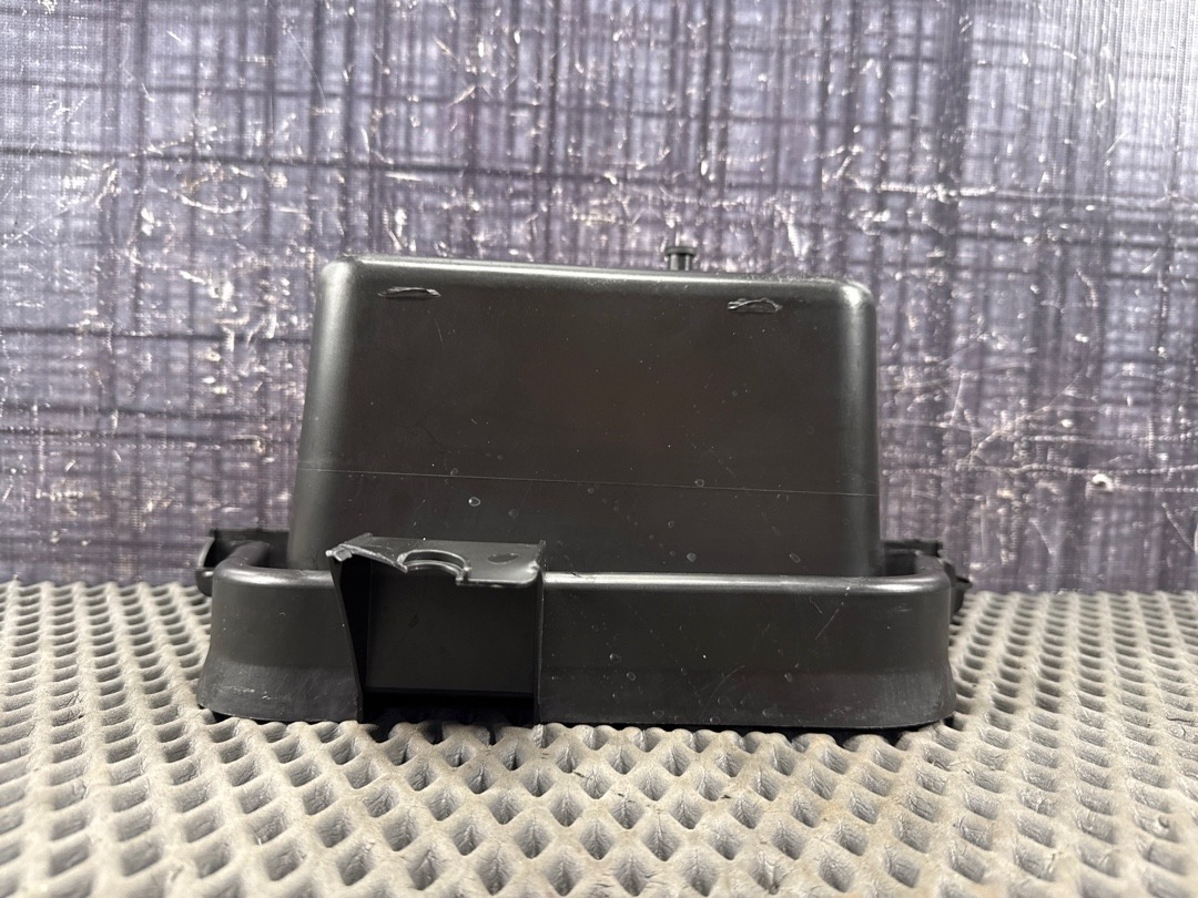 Пластик багажника, 840 рублей, Красноярск