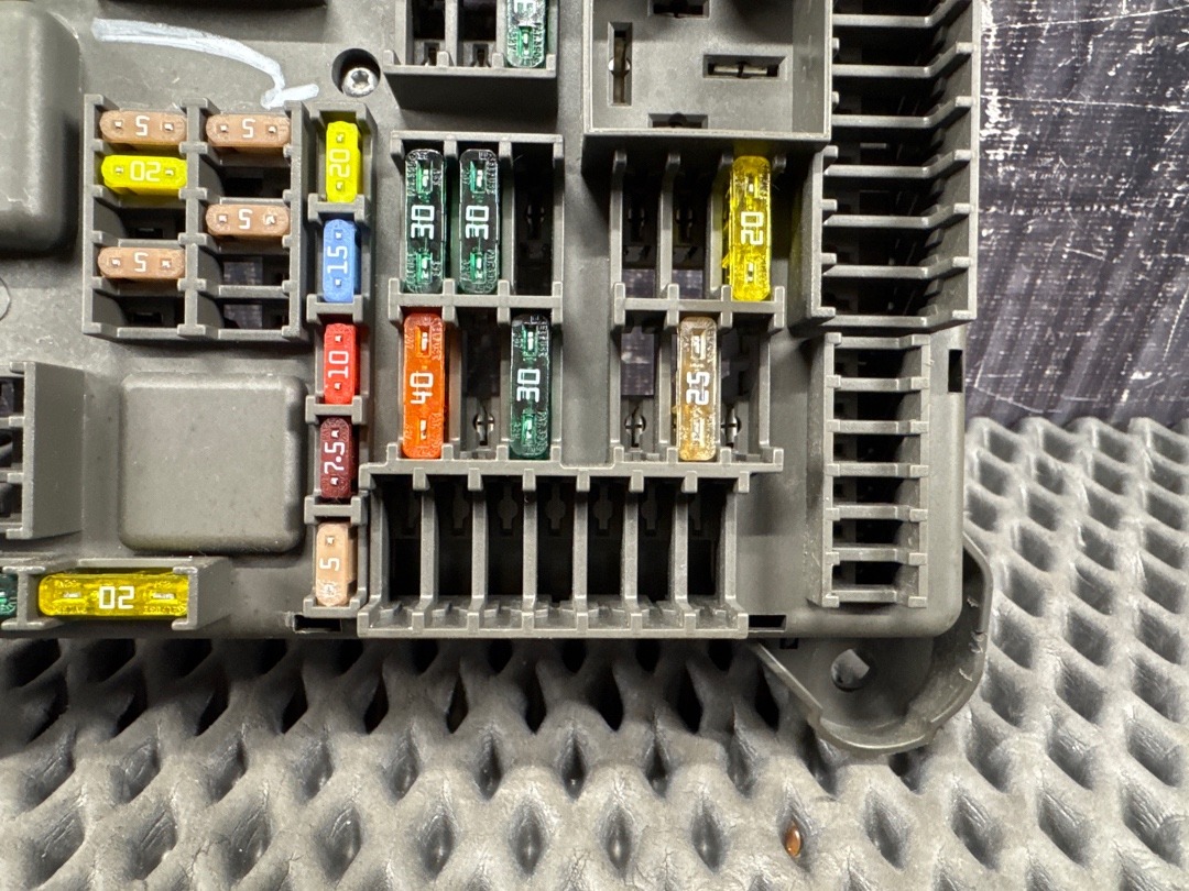 Блок предохранителей, 1540 рублей, Красноярск