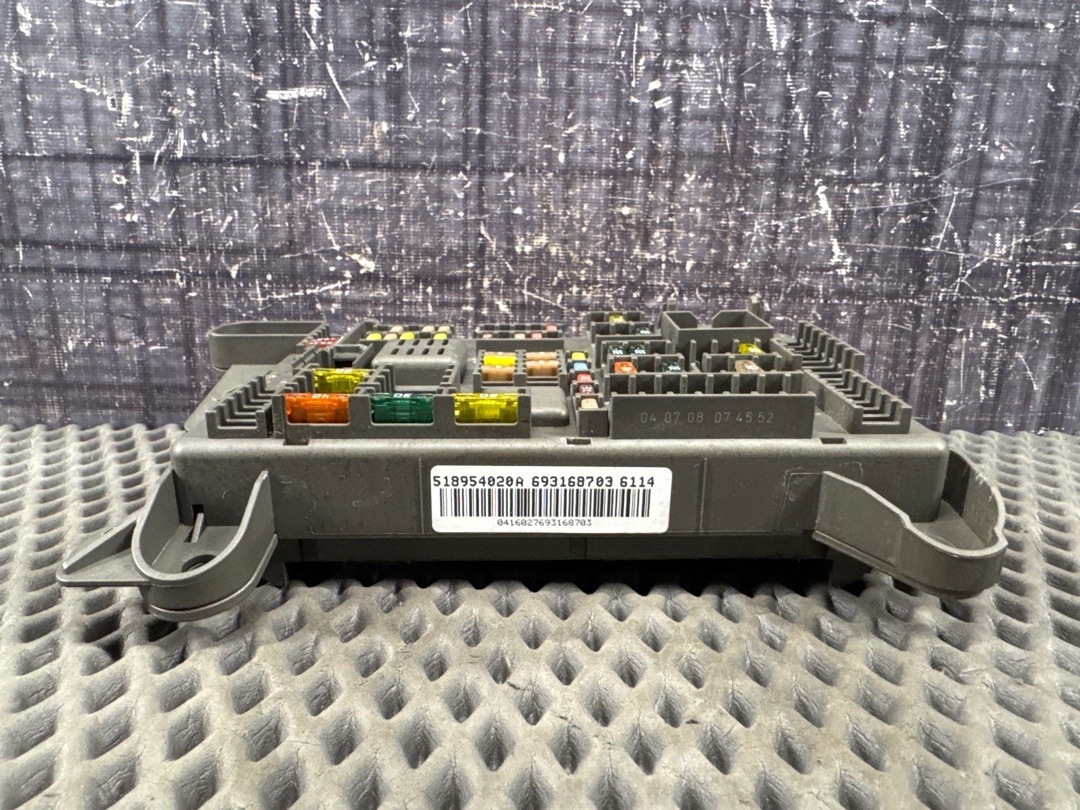 Блок предохранителей, 1540 рублей, Красноярск