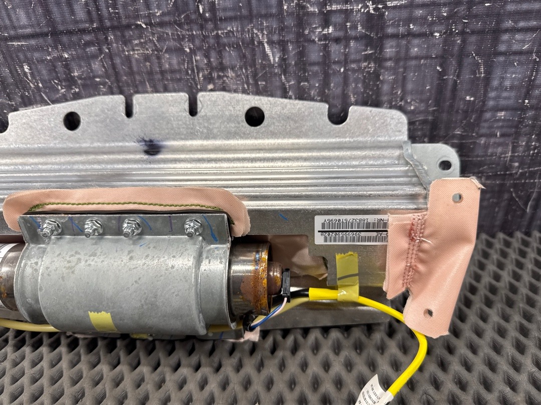 Подушка безопасности, 2280 рублей, Красноярск