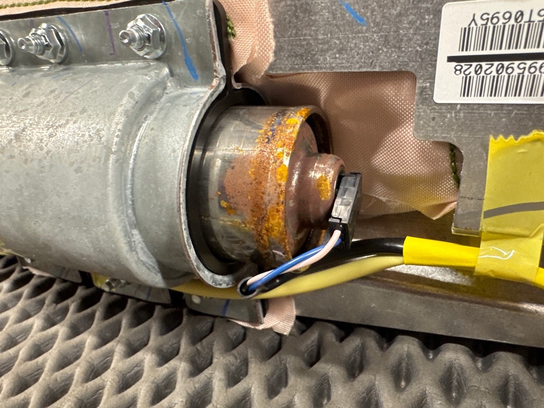 Подушка безопасности, 2280 рублей, Красноярск