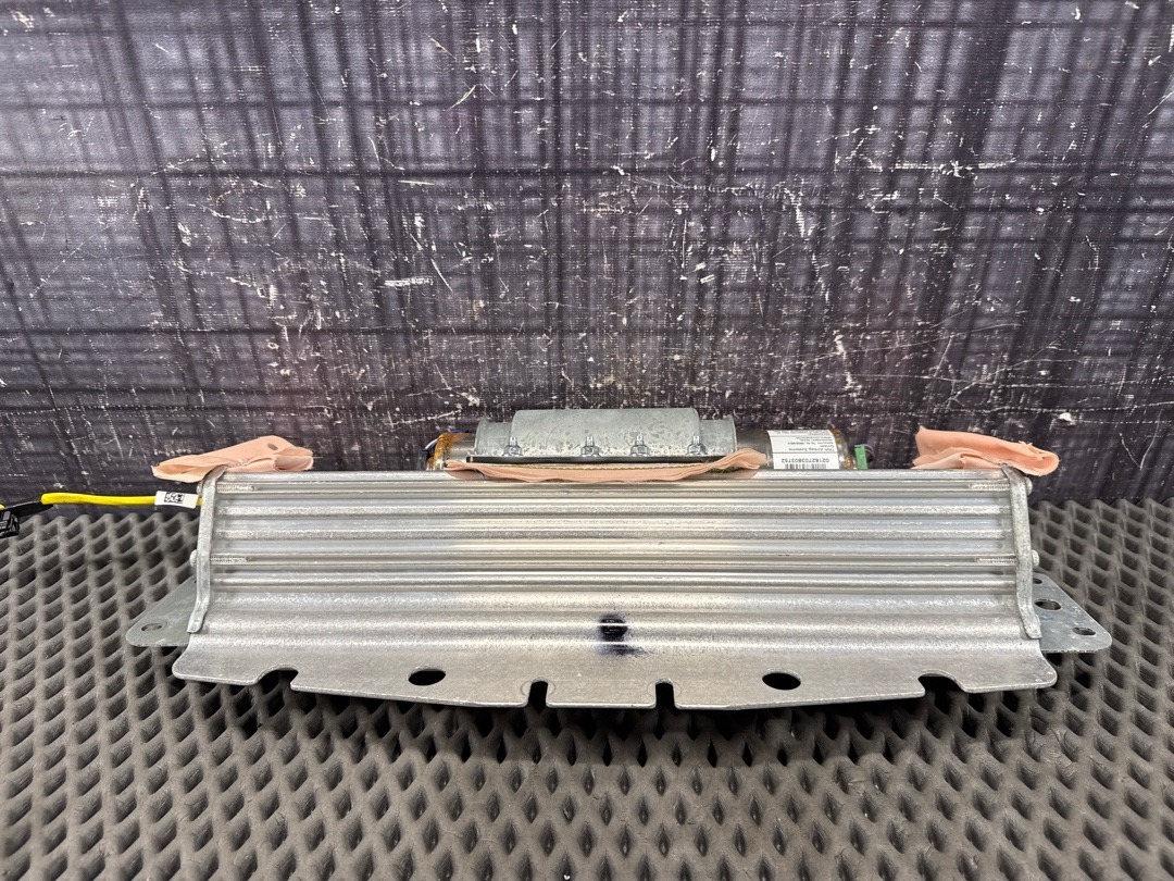 Подушка безопасности, 2280 рублей, Красноярск