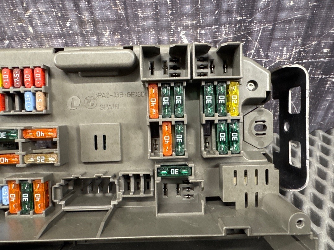 Блок предохранителей, 2720 рублей, Красноярск