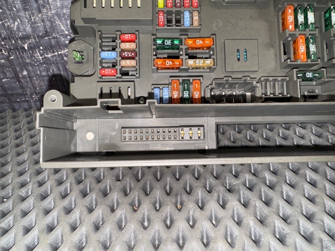 Блок предохранителей, 2720 рублей, Красноярск