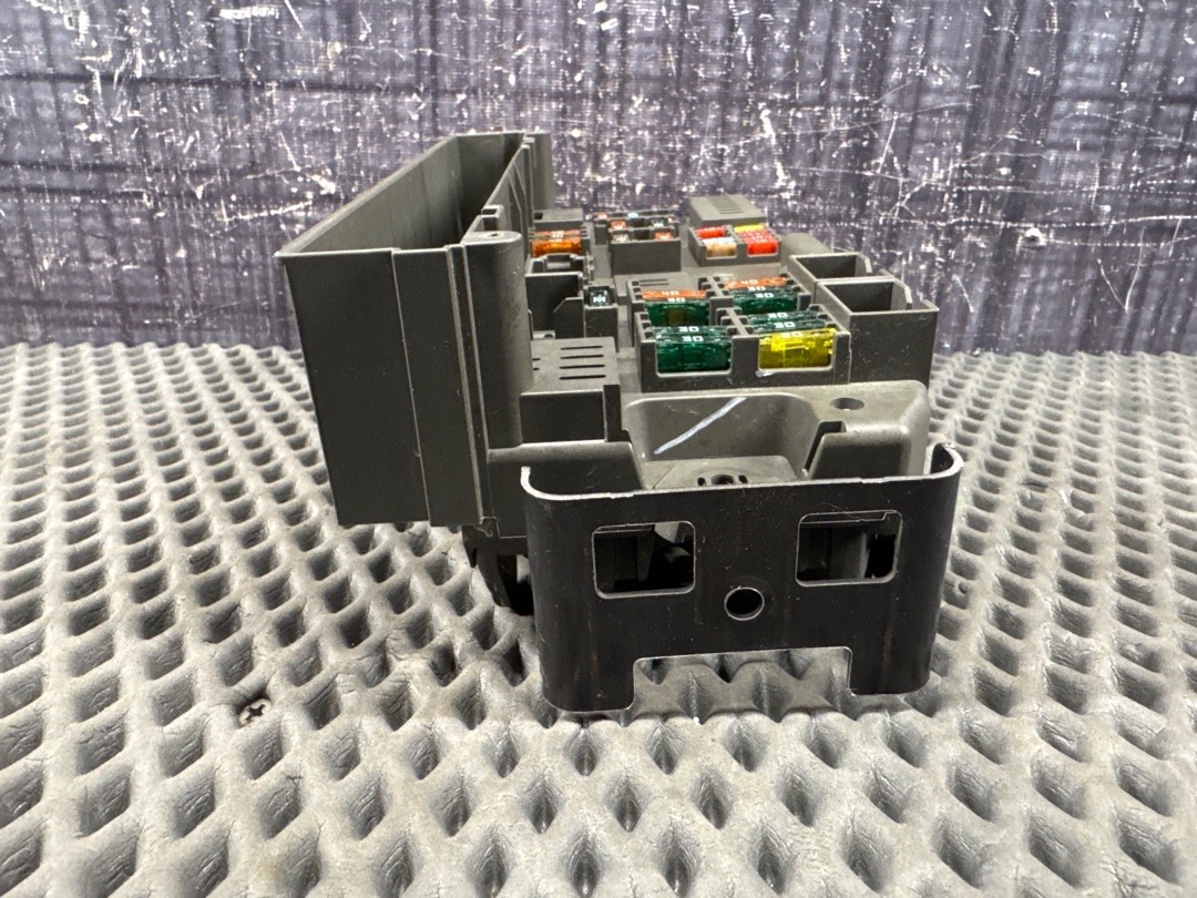 Блок предохранителей, 2720 рублей, Красноярск