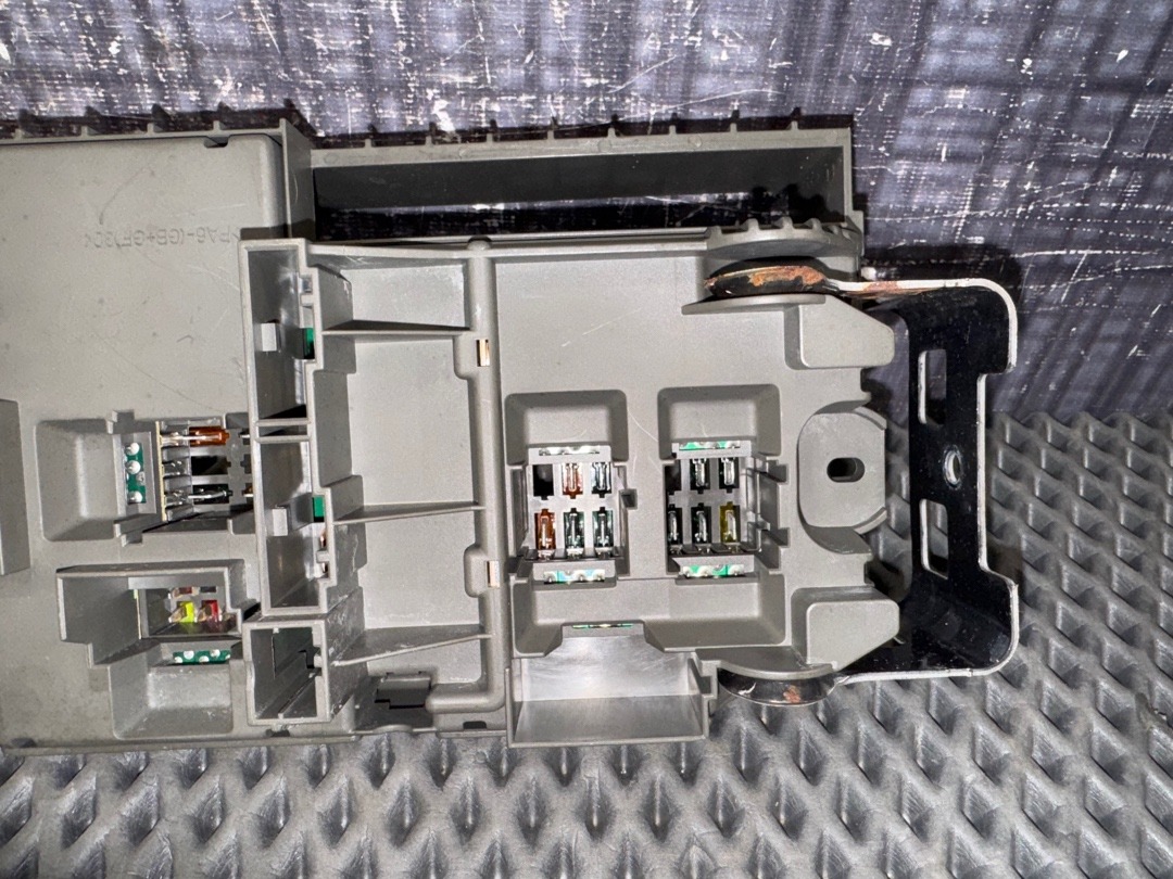 Блок предохранителей, 2720 рублей, Красноярск