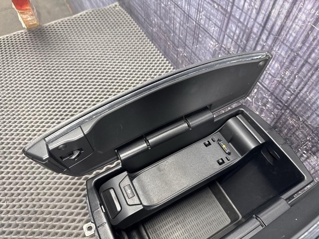 Подлокотник, 4360 рублей, Красноярск