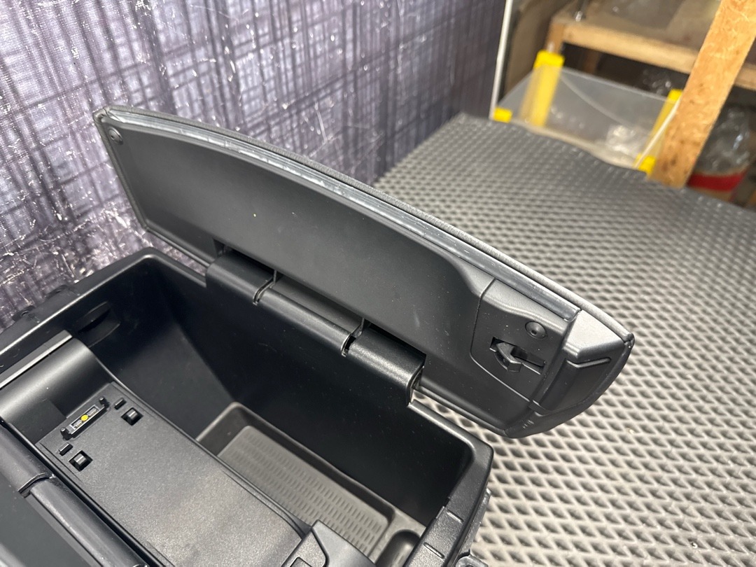 Подлокотник, 4360 рублей, Красноярск