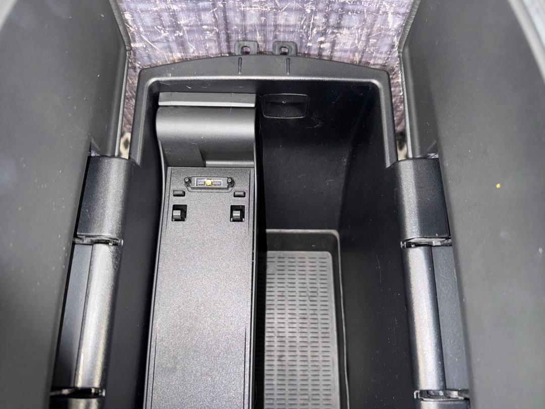 Подлокотник, 4360 рублей, Красноярск