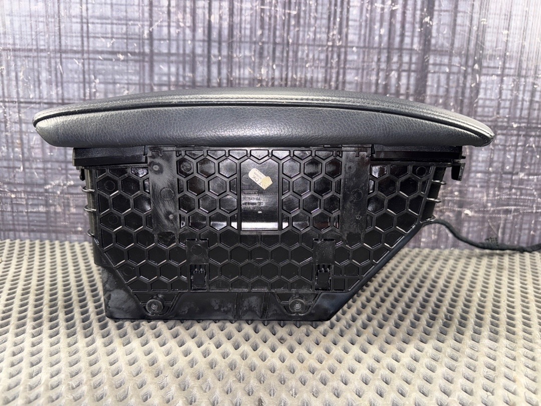 Подлокотник, 4360 рублей, Красноярск