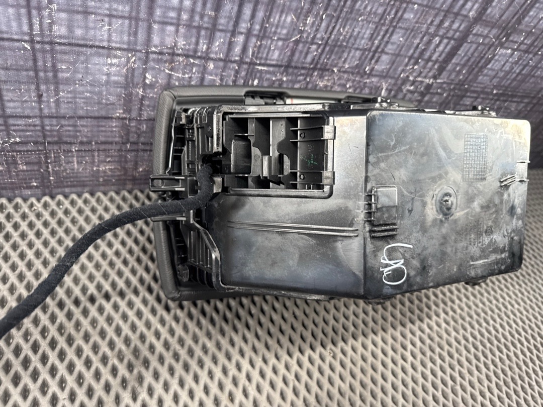 Подлокотник, 4360 рублей, Красноярск