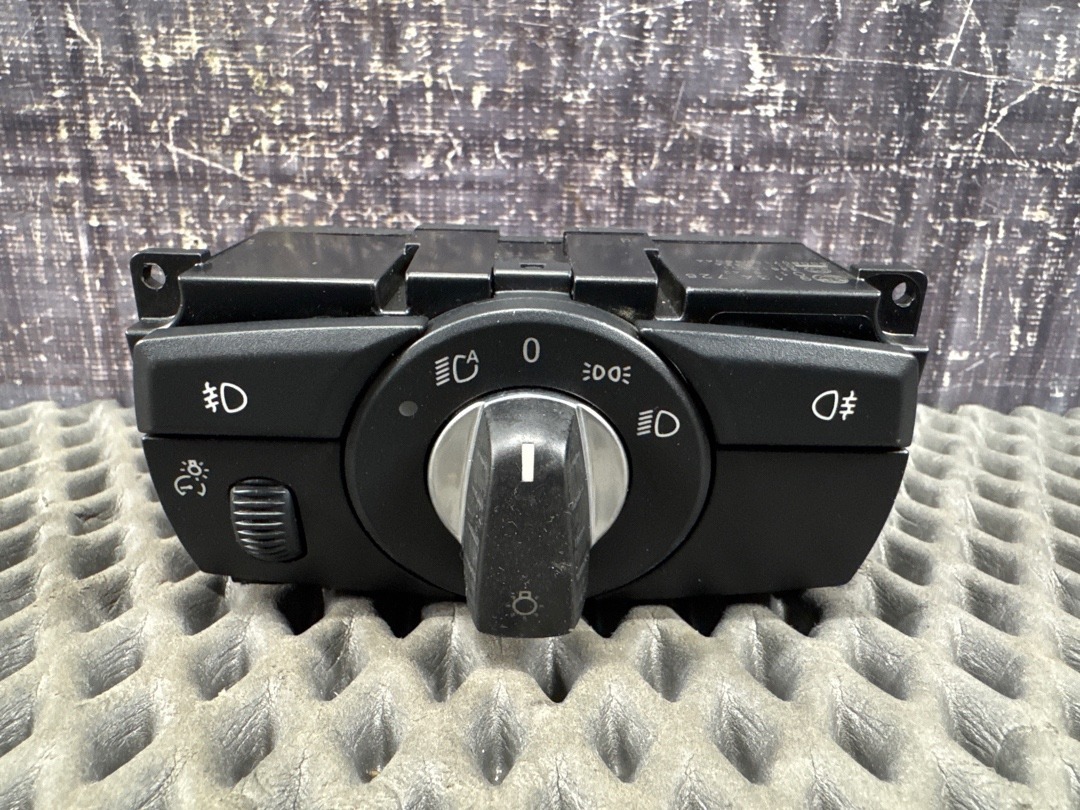 Переключатель света, 2420 рублей, Красноярск