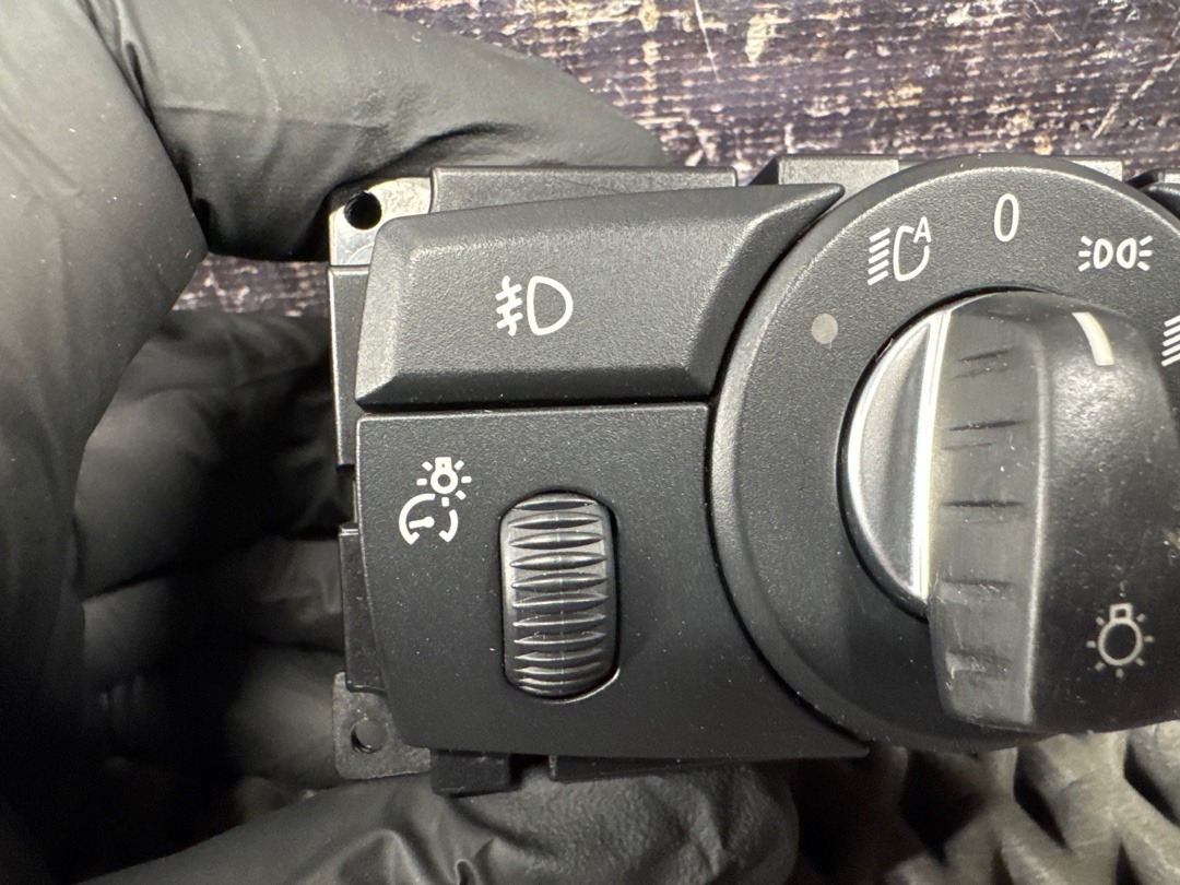 Переключатель света, 2420 рублей, Красноярск