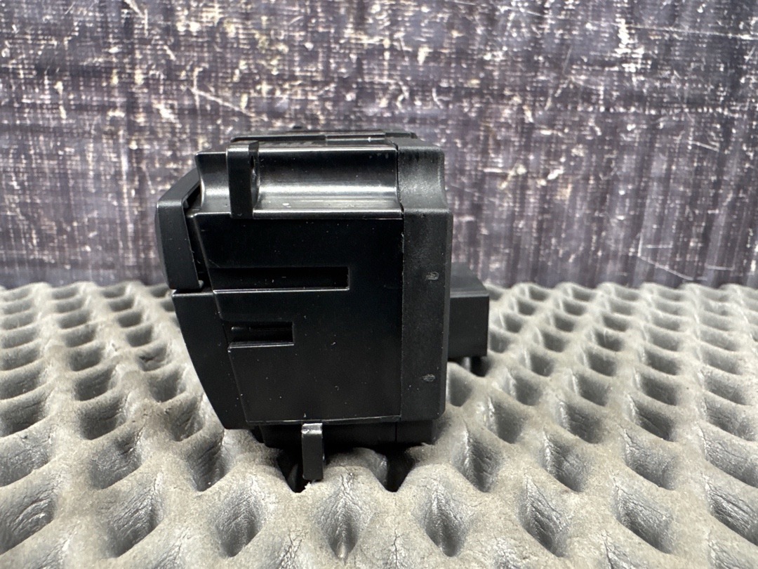 Переключатель света, 2420 рублей, Красноярск