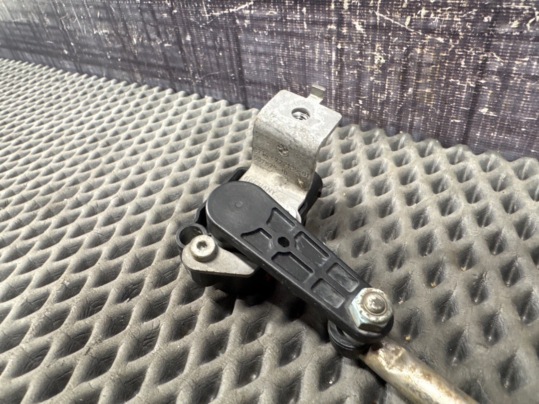 Датчик уровня подвески, 2680 рублей, Красноярск