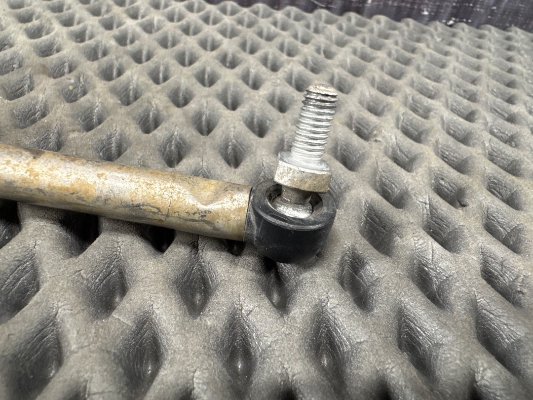 Датчик уровня подвески, 2680 рублей, Красноярск