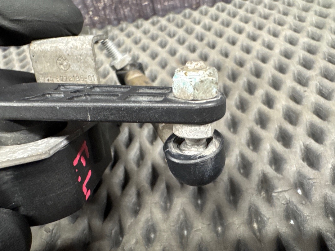 Датчик уровня подвески, 2680 рублей, Красноярск