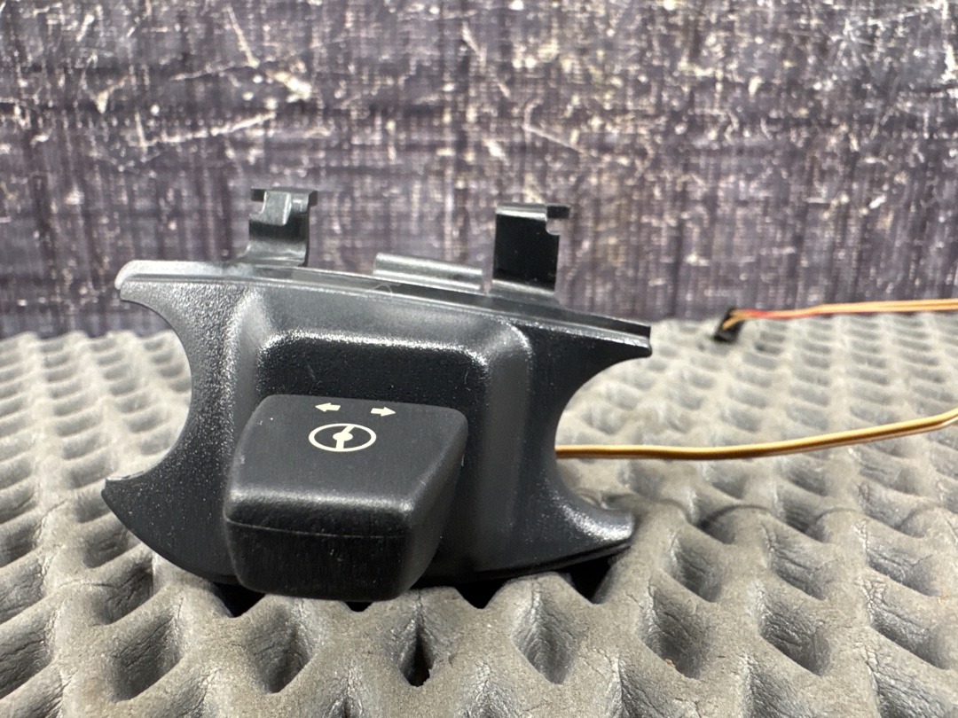 Подрулевой переключатель, 650 рублей, Красноярск