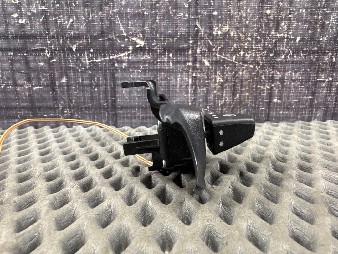 Подрулевой переключатель, 650 рублей, Красноярск