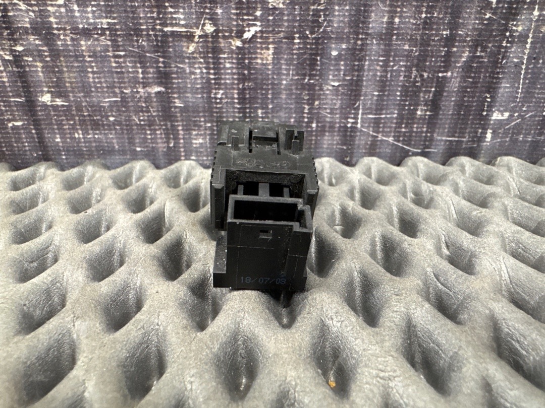 Концевик педали тормоза, 530 рублей, Красноярск