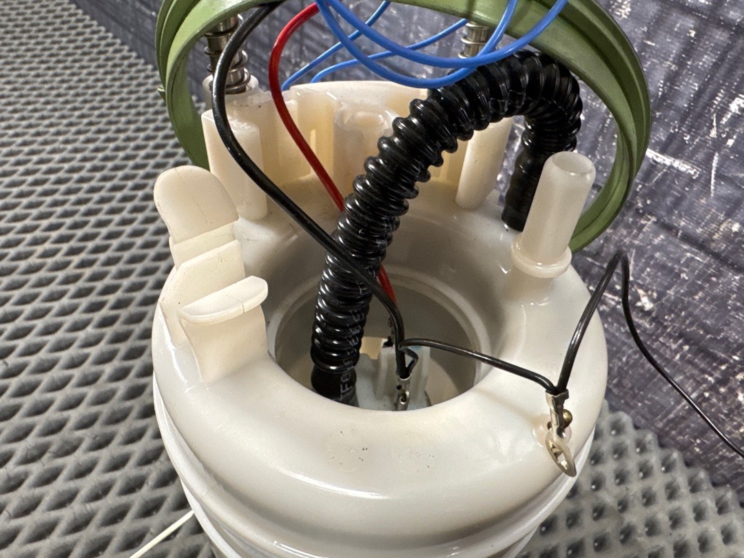 Бензонасос, 11210 рублей, Красноярск