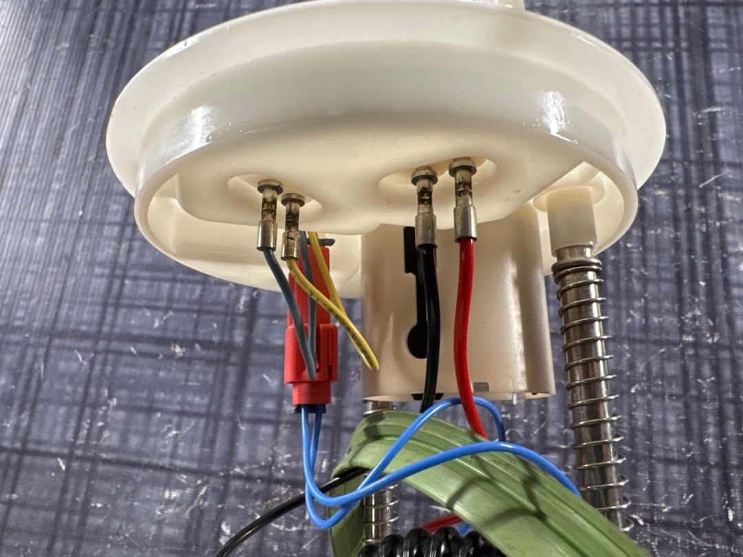 Бензонасос, 11210 рублей, Красноярск