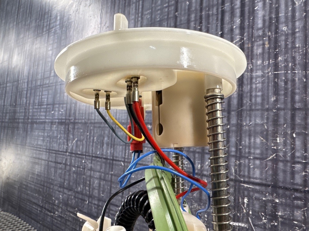 Бензонасос, 11210 рублей, Красноярск